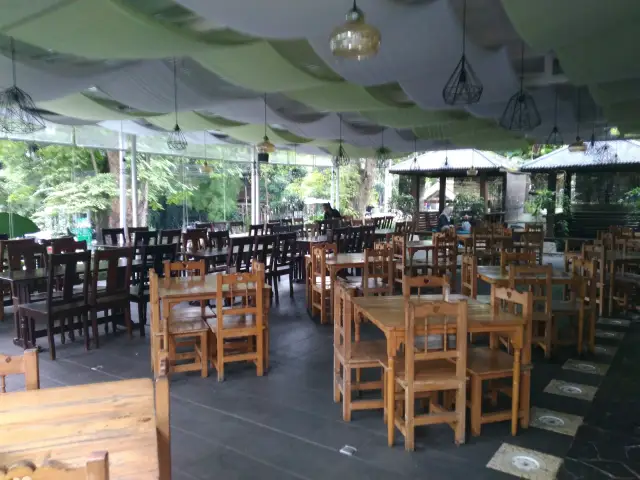 Gambar Makanan Tree House Cafe 15