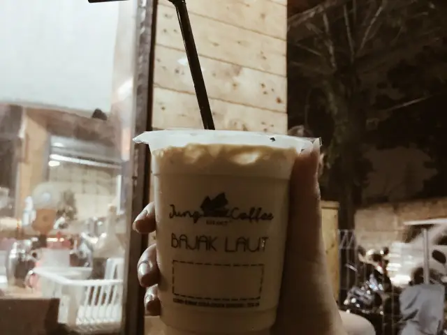 Gambar Makanan Jung Coffee 1