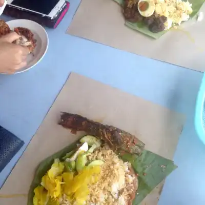 Nasi Padang Bukit Kecil