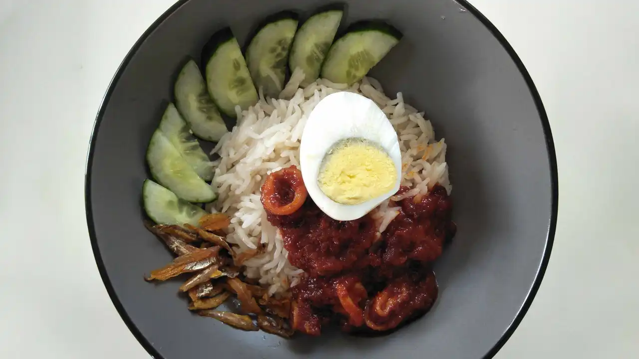 Restoran Azhar (Nasi Lemak Sotong)