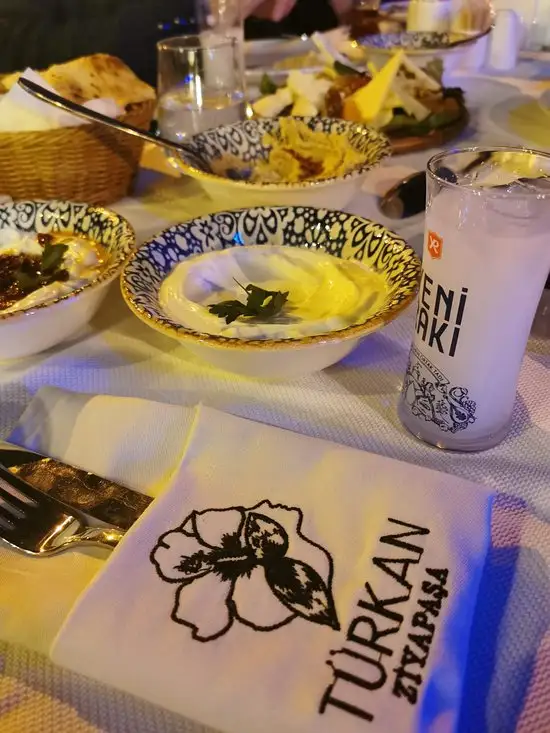Türkan Ziyapaşa'nin yemek ve ambiyans fotoğrafları 5