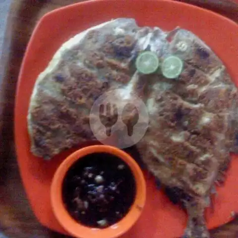 Gambar Makanan Seafood Pandawa 5 (Nasi Uduk Pecel Lele), Cimanggis 3