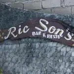 Ric Sons Bar and Restaurant Food Photo 2