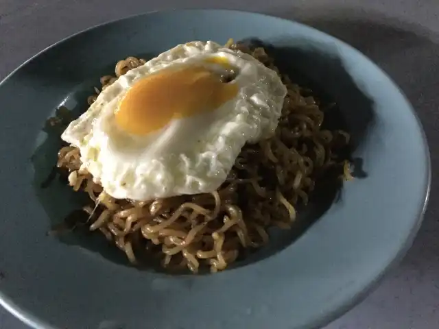 SS2 Indomee Food Photo 2