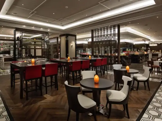 The Globe Restaurant - Hilton Istanbul Bomonti'nin yemek ve ambiyans fotoğrafları 80