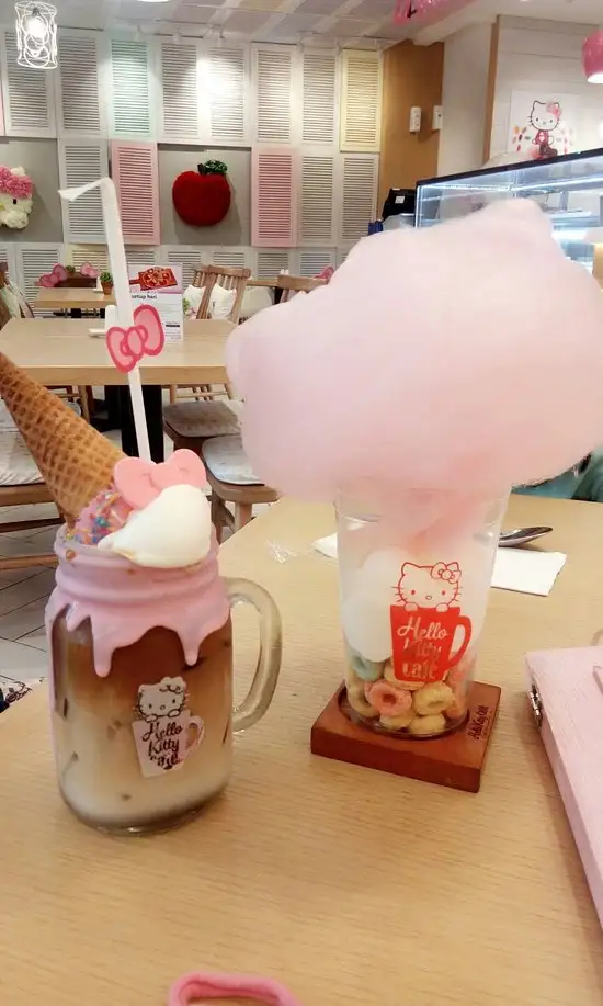 Gambar Makanan Hello Kitty Cafe 12
