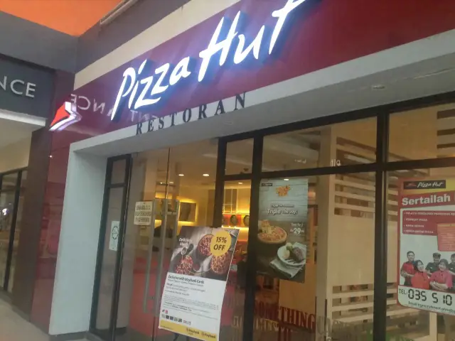Pizza Hut Food Photo 3