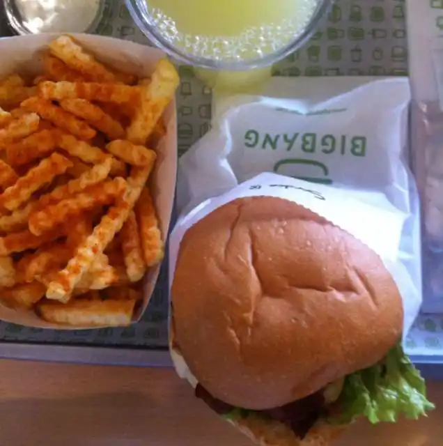 Big Bang Burger'nin yemek ve ambiyans fotoğrafları 10