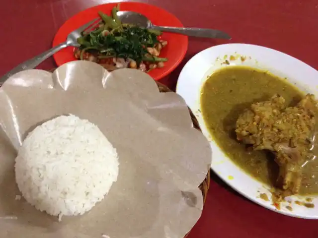 Gambar Makanan Nasi Campur Ayam Betutu 7