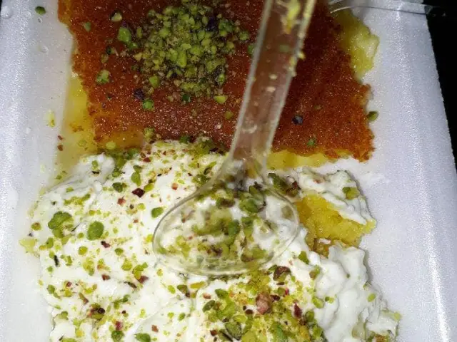 Şam Şerif Tatlıları'nin yemek ve ambiyans fotoğrafları 8
