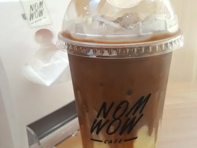Nomwow Milk Bar