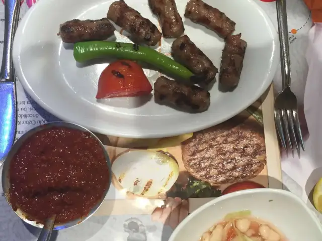 Cızbız Köfte'nin yemek ve ambiyans fotoğrafları 30