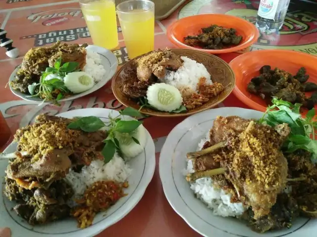 Gambar Makanan Nasi Bebek Sinjay 5