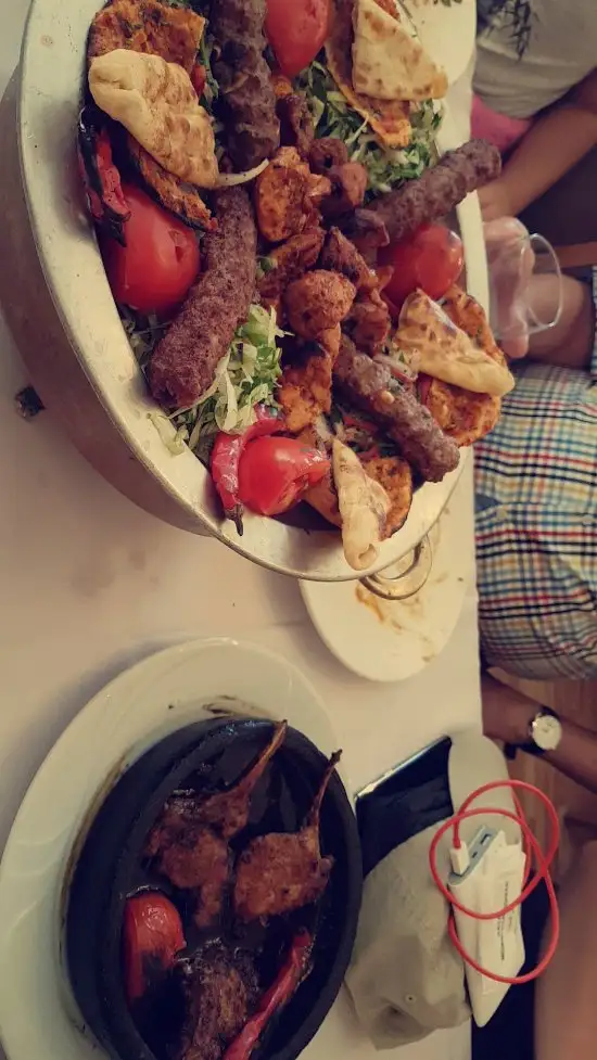 Almadina Resturant'nin yemek ve ambiyans fotoğrafları 2