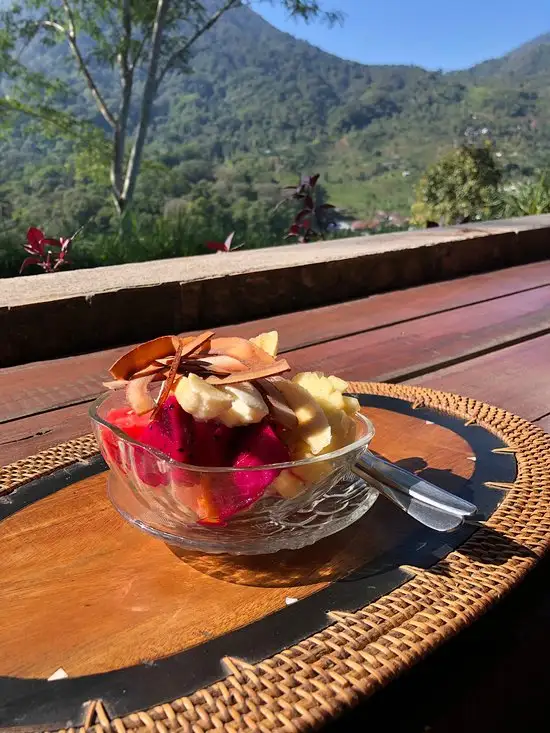 Gambar Makanan Terrasse du Lac Tamblingan Sari 2