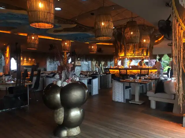 Caresse Resort La Plage Restaurant Bar'nin yemek ve ambiyans fotoğrafları 2