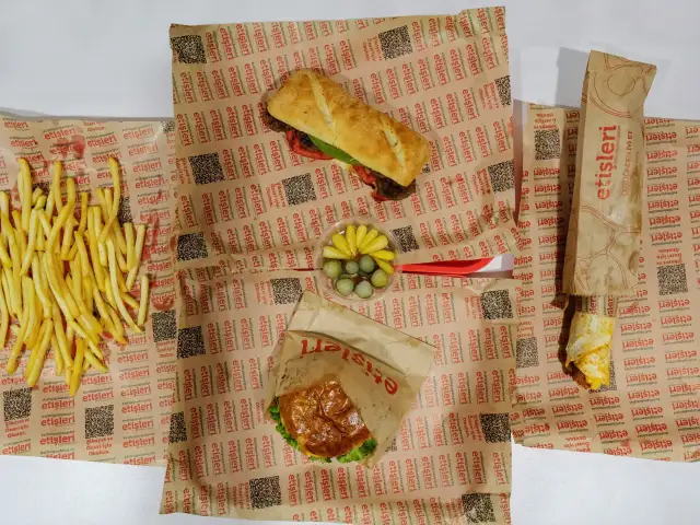 Etişleri Köfte Burger Dürüm'nin yemek ve ambiyans fotoğrafları 1