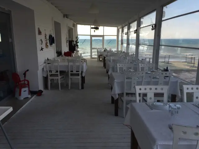 Kalamarya Balık Restoranı'nin yemek ve ambiyans fotoğrafları 2