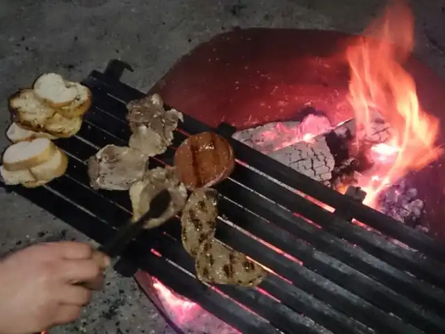 Tarlabaşı Altınyıldız Klüp Lokali'nin yemek ve ambiyans fotoğrafları 3