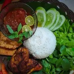 Gambar Makanan Warung Pecel Ayam dan Lele Pejaten 13