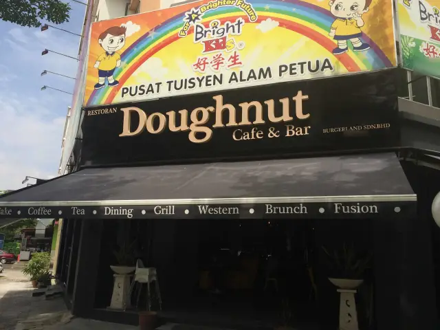 Doughnut Cafe & Bar Food Photo 4