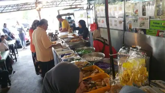Perhentian Kuih Kampung Food Photo 6