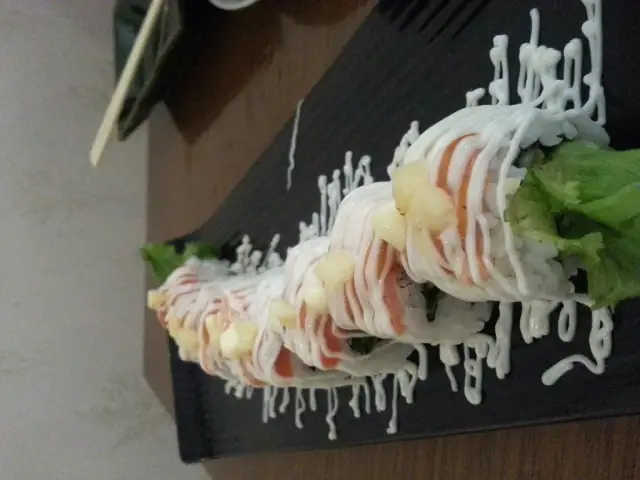 Gambar Makanan Sushi Hana Makassar 2