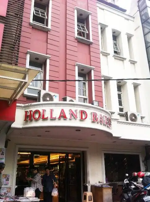 Gambar Makanan Holland Bakery 17