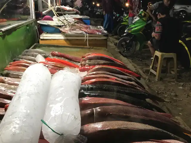 Gambar Makanan Sentra Kuliner Malam Labuan Bajo 6