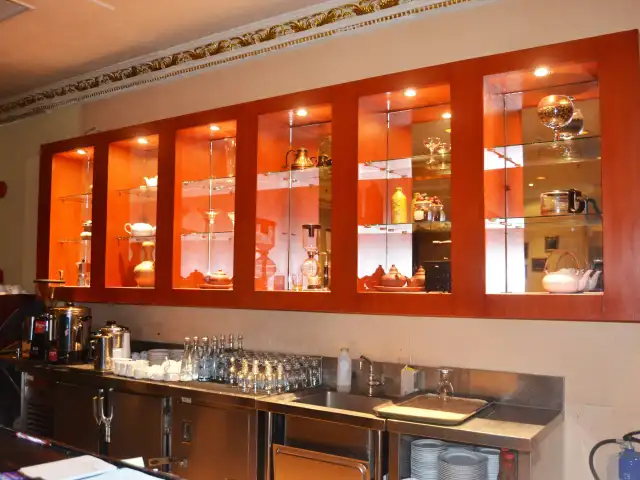 Gambar Makanan Cafe de France - Ambhara Hotel 9
