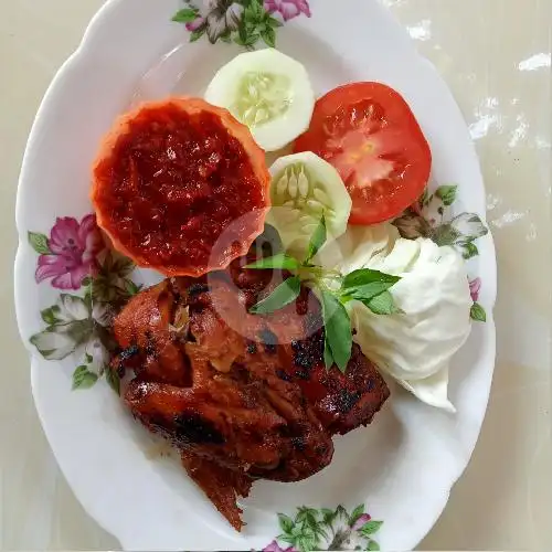 Gambar Makanan Warung Ayam Goreng & Bakar Mak itum klitren 14