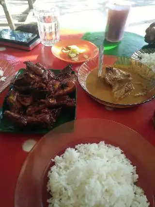 Anum Ayam Kampung Madu