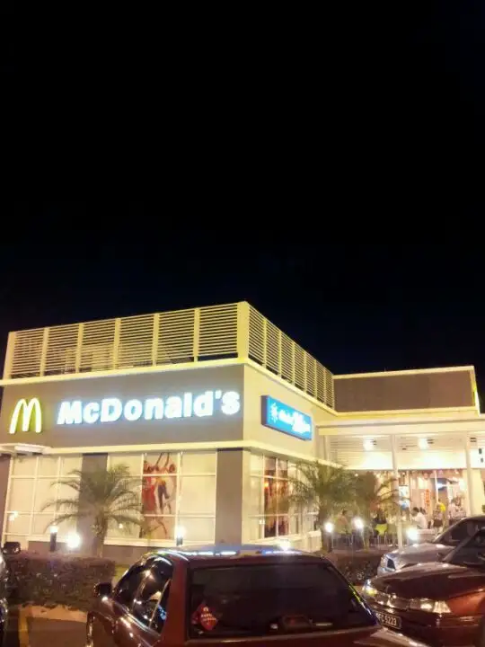 McDonald's & McCafé Food Photo 2