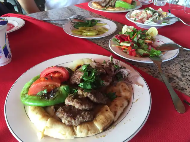 Köftecim Restaurant'nin yemek ve ambiyans fotoğrafları 14