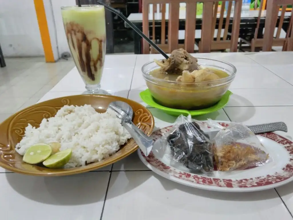 Rumah Makan Abadi Kaledo