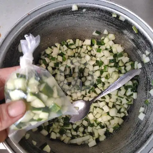 Gambar Makanan Nasi Kuning Kuah ASO, Merdeka 15