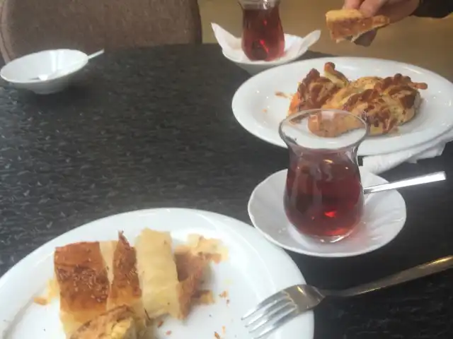 Mahmutoglu Pastanesi'nin yemek ve ambiyans fotoğrafları 10