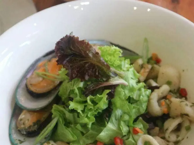 Salad Bowl Food Photo 5