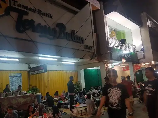 Gambar Makanan Terang Bulan 13