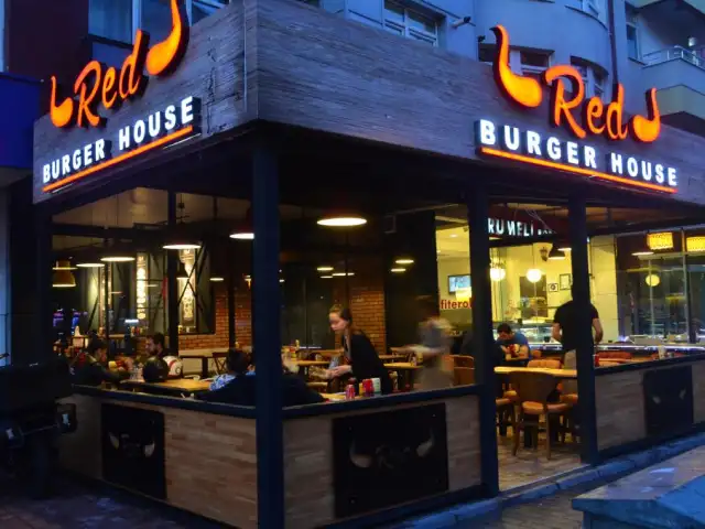 Red Burger House'nin yemek ve ambiyans fotoğrafları 16