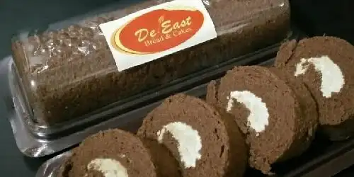 De East Bakery