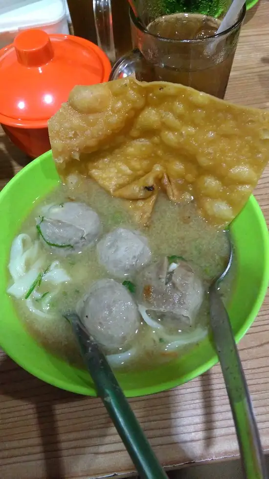 Gambar Makanan bakso solo Samrat 8