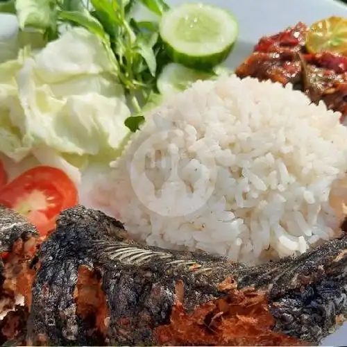Gambar Makanan Soto Ayam Adi Sulung, Happy Food Court 14