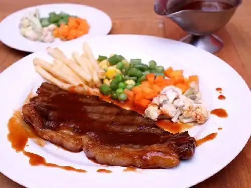 Obonk Steak & Ribs, Klender