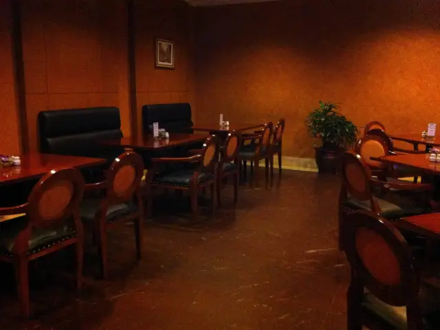 Gambar Makanan D' La Fontaine Coffee Shop - Hotel Kaisar 4