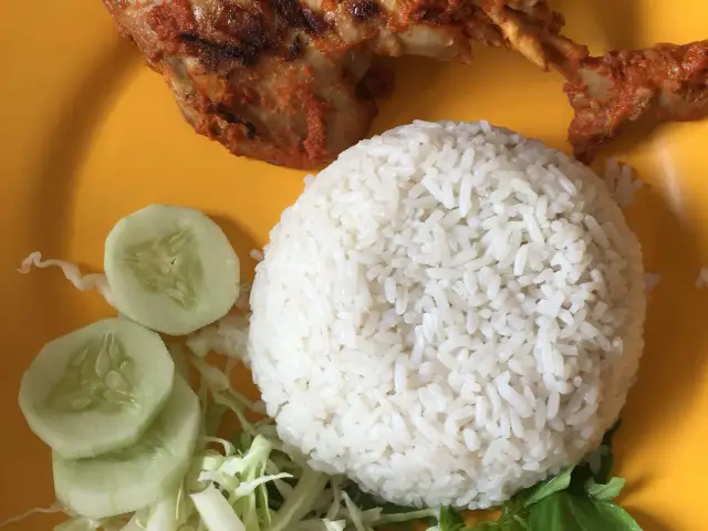 Gambar Makanan Nasi Uduk & Ayam Goreng Mas Miskun 12