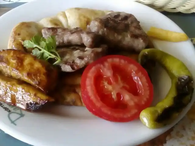 Ramiz Köfteci'nin yemek ve ambiyans fotoğrafları 4