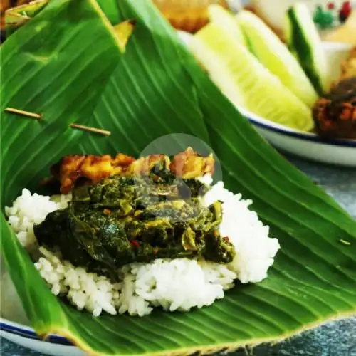 Gambar Makanan Nasi Pecel Pincuk Hj. Lulut 3