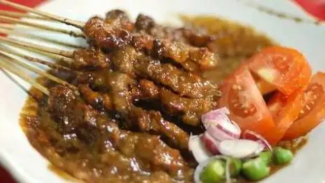 Cak Roni Sate Ayam dan Kambing, Brotojoyo