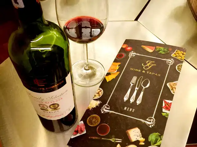 JJ wine Food Photo 7